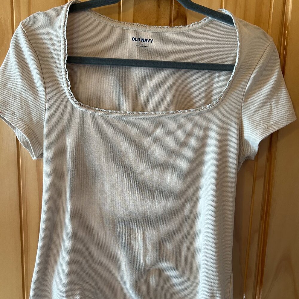 Old Navy square neck tee